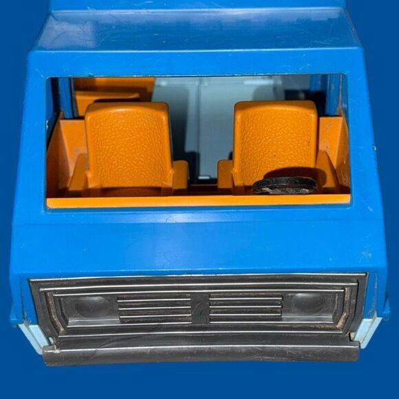 Vintage 1977 Fisher-Price Adventure People TV Unit 309 Van - Picture 9 of 10